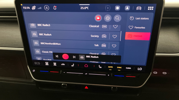 Volkswagen ID. Buzz 210kW Style Pro 79kWh 5dr Auto Electric Estate - Image 27